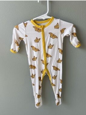 Kyte Baby Monarch Butterfly Bamboo Button Up Sleeper Foldover Mittens